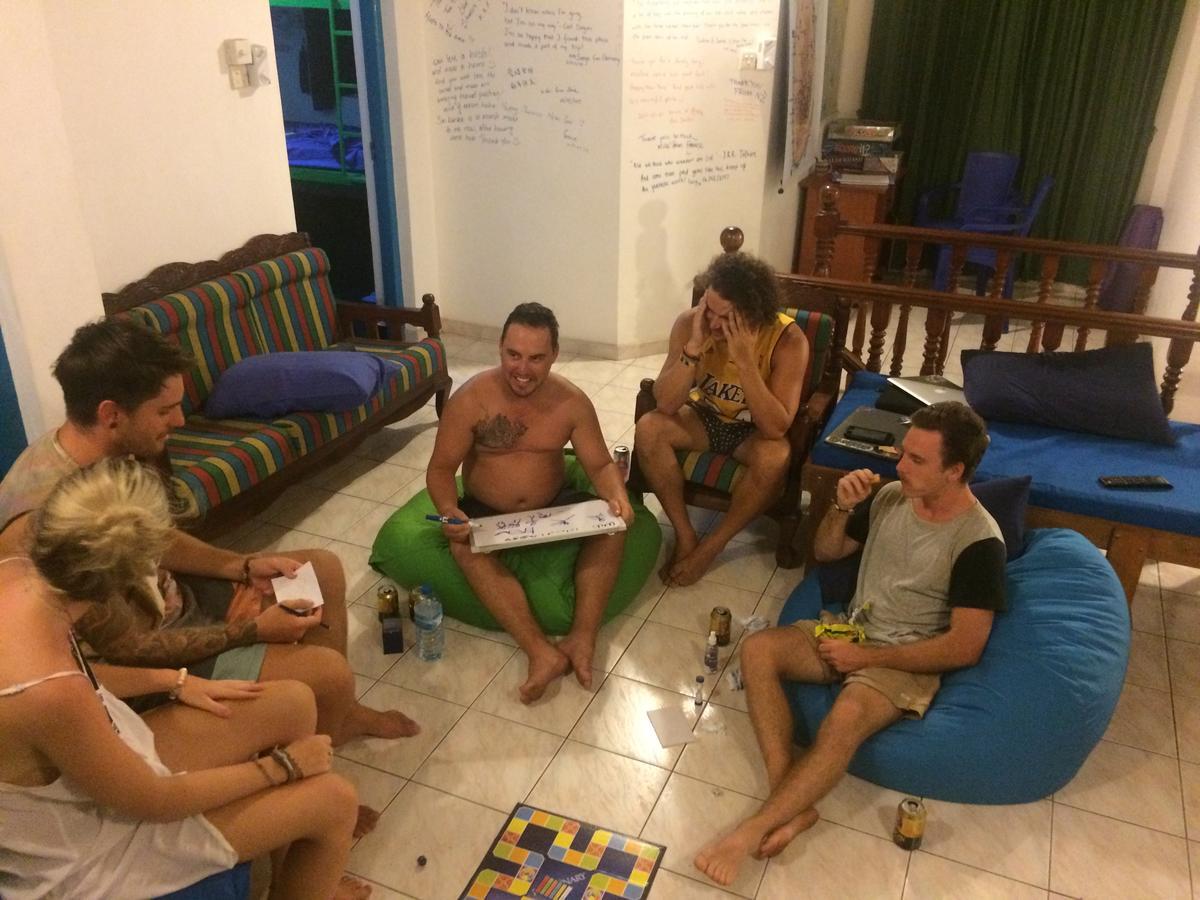 Explore Hostels Negombo Kochchikade Eksteriør billede