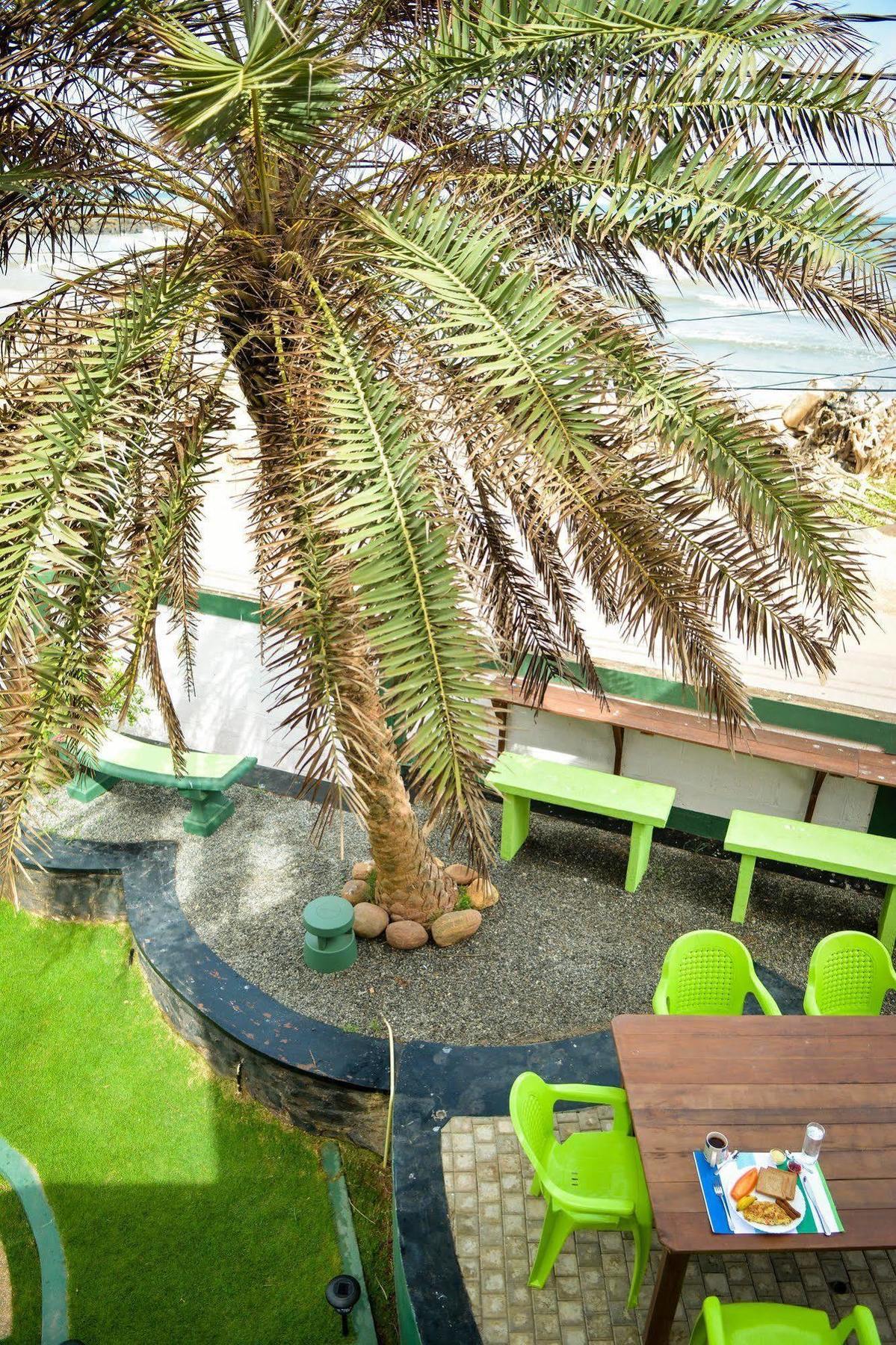 Explore Hostels Negombo Kochchikade Eksteriør billede