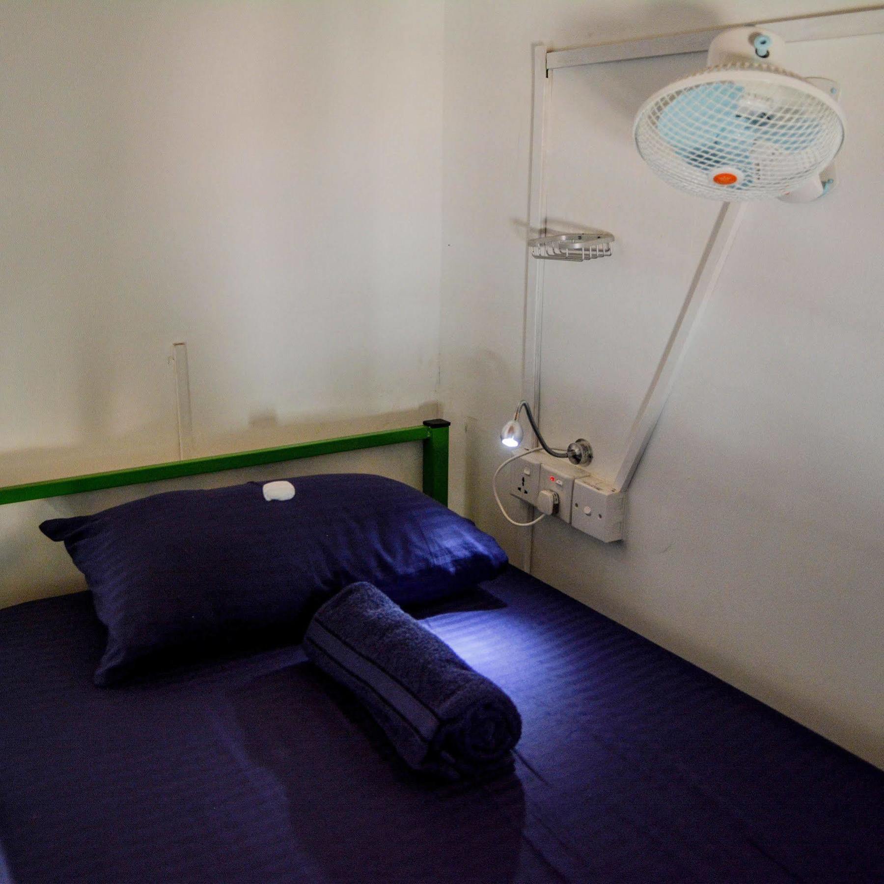 Explore Hostels Negombo Kochchikade Eksteriør billede