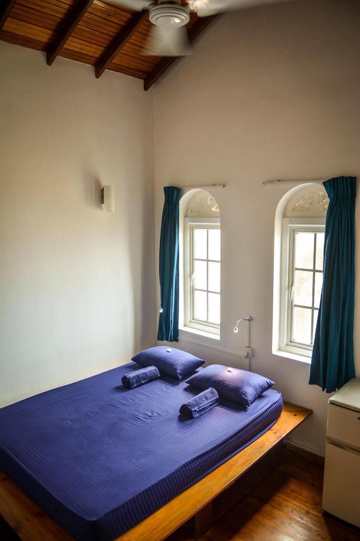 Explore Hostels Negombo Kochchikade Eksteriør billede