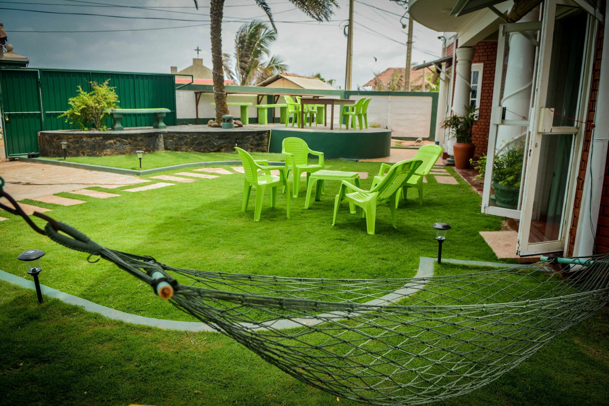 Explore Hostels Negombo Kochchikade Eksteriør billede