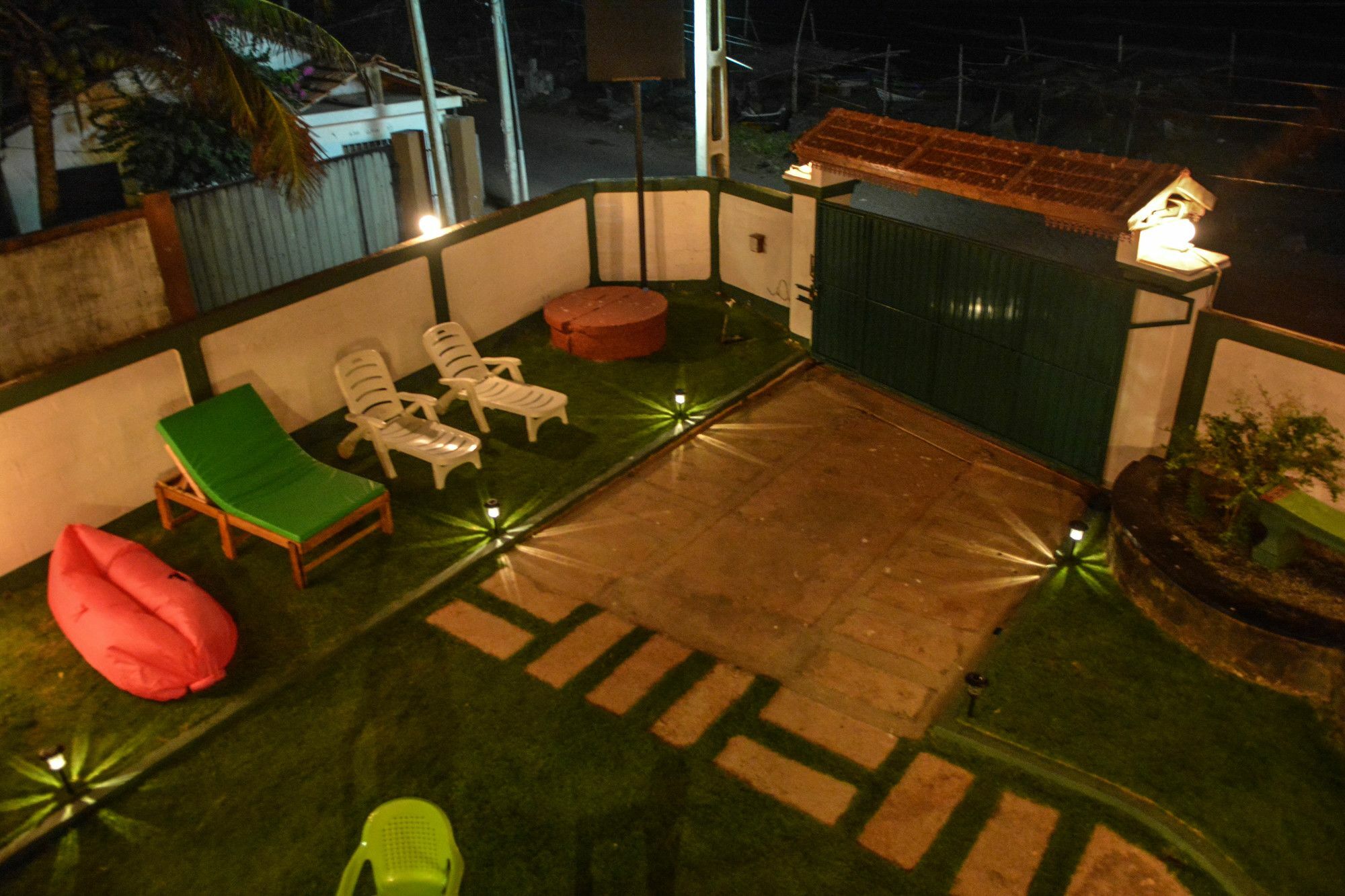 Explore Hostels Negombo Kochchikade Eksteriør billede