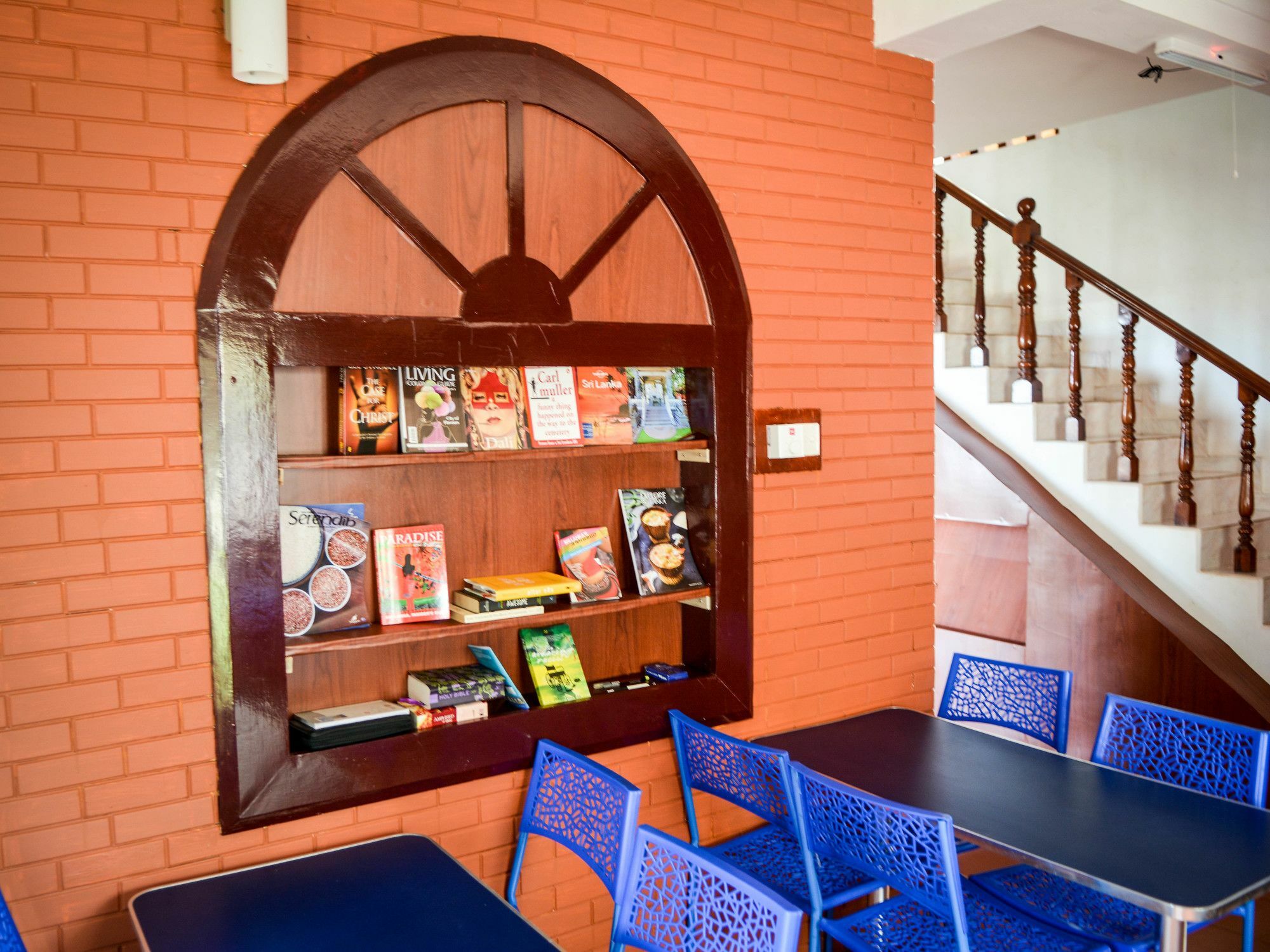 Explore Hostels Negombo Kochchikade Eksteriør billede